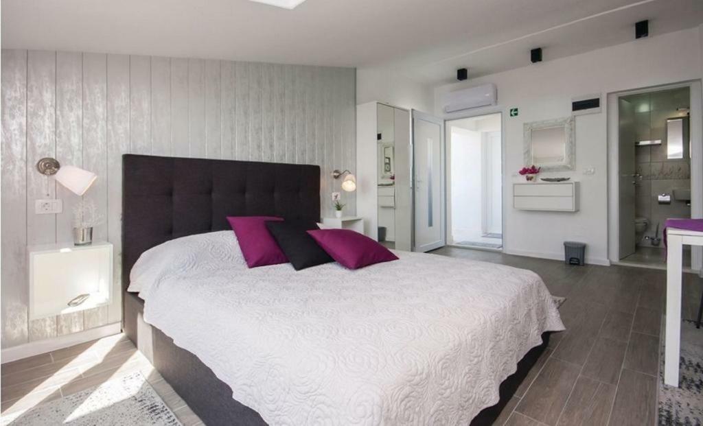 Apartmani Riva Rogoznica  Exterior foto